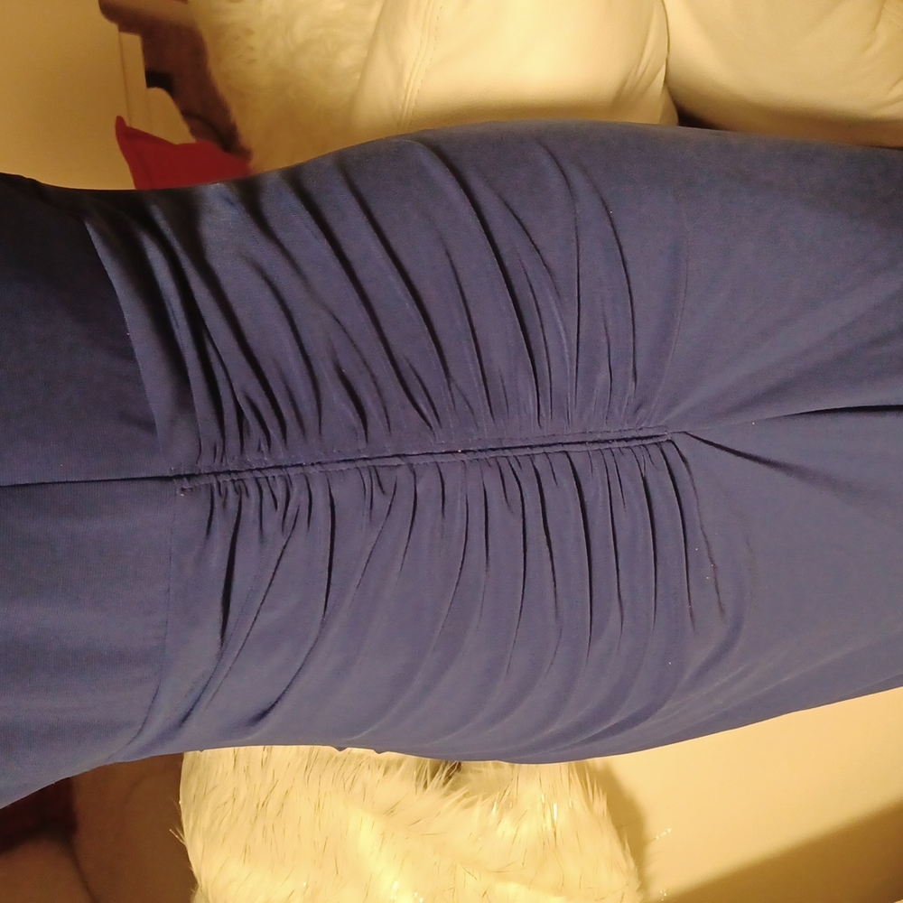 Cache Dress - Picture 9 of 14